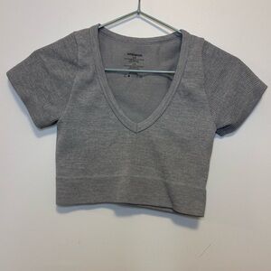 Ambiance - V Neck Crop Ribbed Tee - Size Small